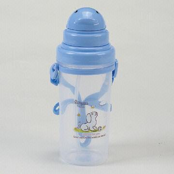 Kids' Plastic Water Bottle with Straw, 480mL Volume, Lovely Pattern