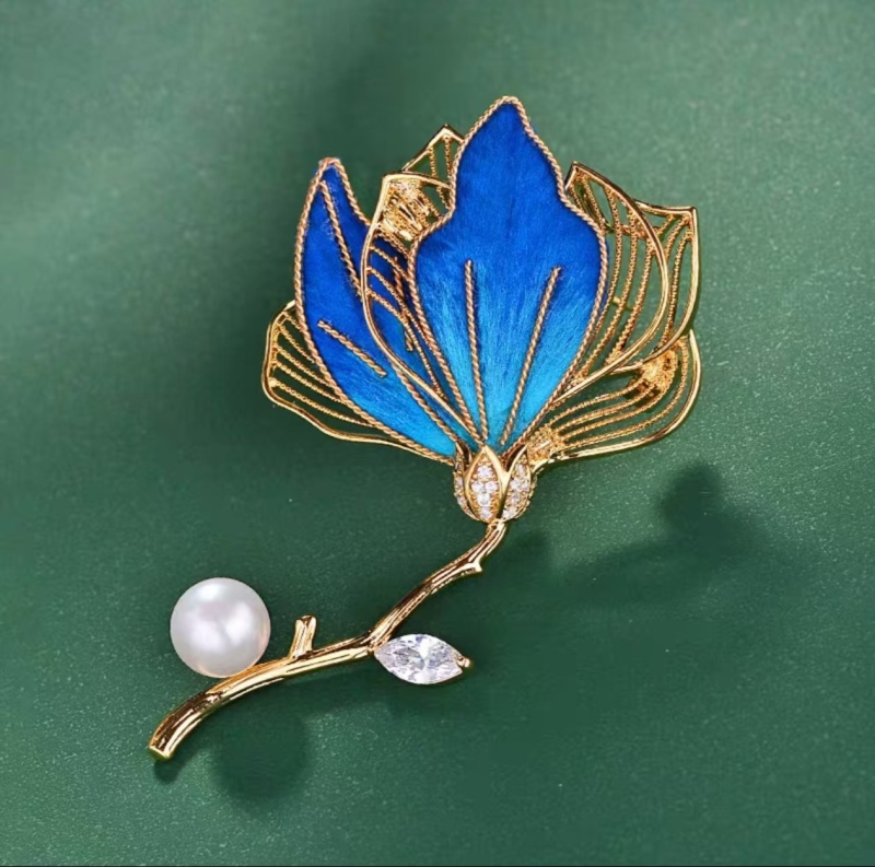 Handmade non-legacy velvet magnolia brooch