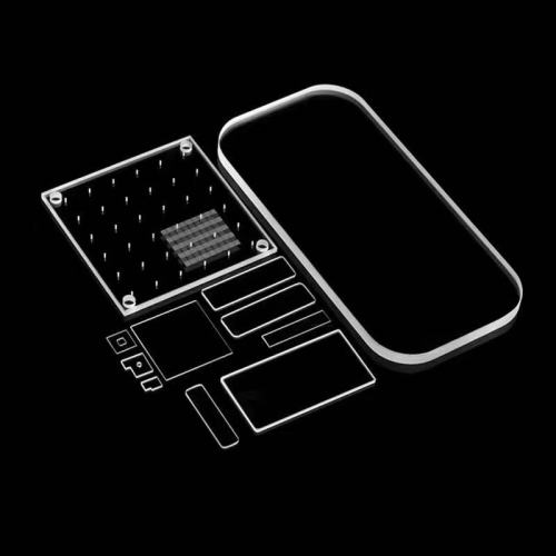 قطع زجاج الصودا والجير بالليزر بدقة