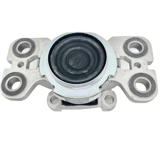 Auto Parts Engine Mounting for Land Rover Freelander 2 - LR024738 LR006976 31316875 LR062669 LR023379 LR006975 LR006274" 

However, for better SEO and readability, you might consider:

"Engine Mounting Parts for Land Rover Freelander 2 (LR024738, LR006976