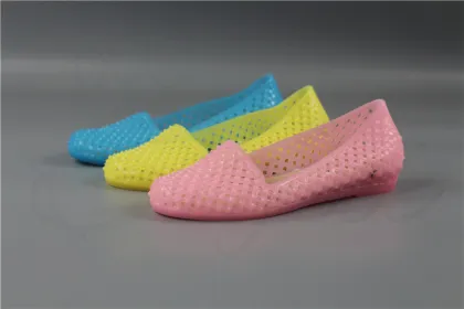 BESTSELLING Women beach shoe