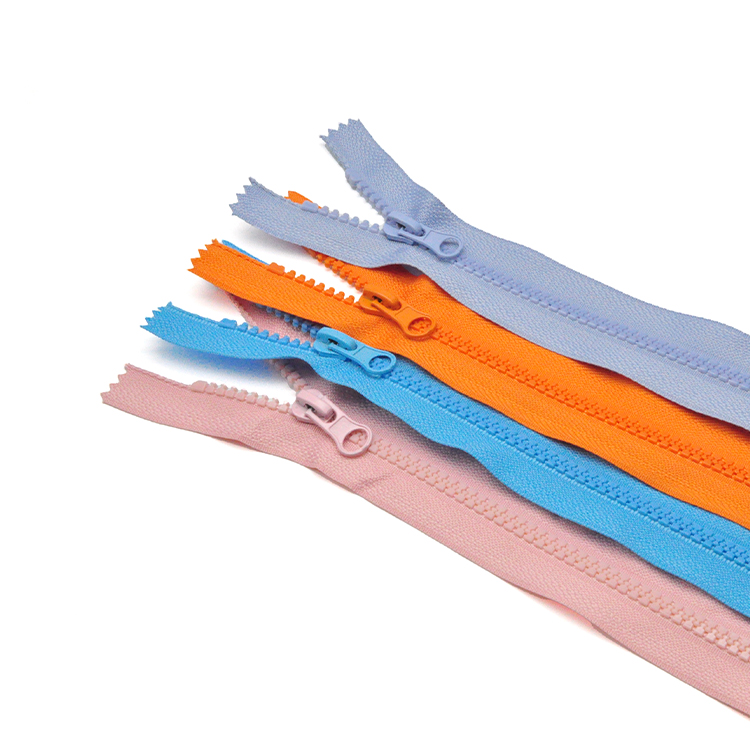 Plastic Moulded Zipper