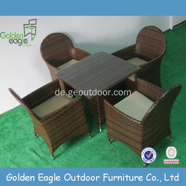 SGS genehmigt Stoff Material Wicker Dining Set