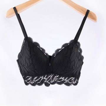 set di mutandine reggiseno imbottito in pizzo floreale senza filo