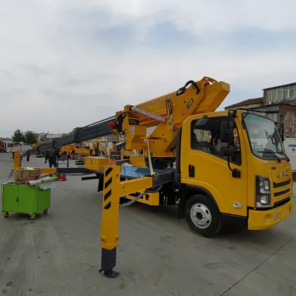 Yingrun Automobile Aerial Work Vehicle
