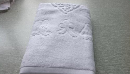 Toalla de baño de hotel de lujo con Logo Jacquard