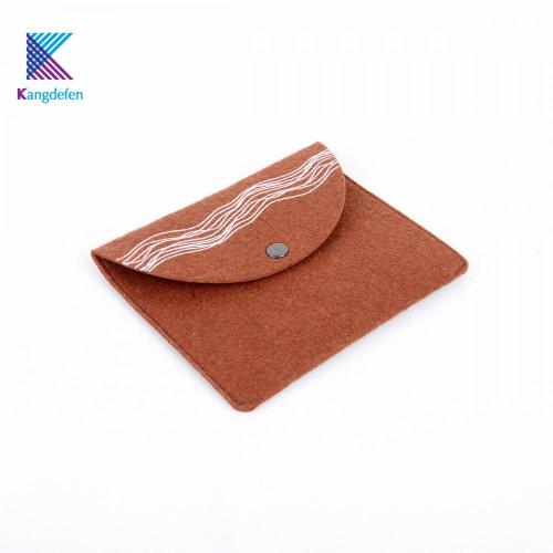 Koin Kecil Dan Tas Wanita Ringan