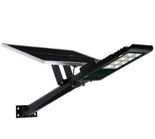 Solar street light with high safety performance