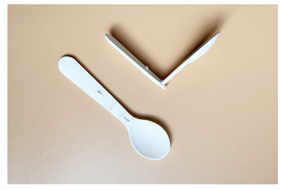 plastic spoon16-X