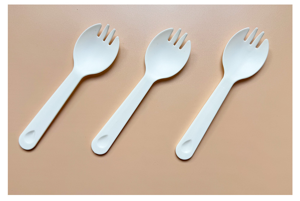 plastic spoon25-x