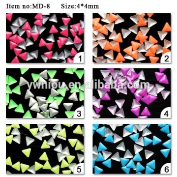 Fashion Triangle Fluorescent Neon Rivet 3D Nail Art Rhinestone