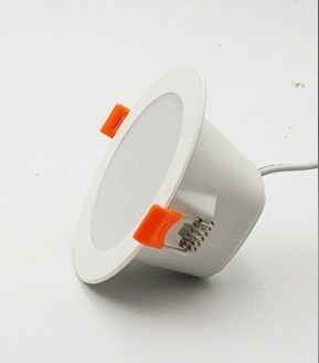 Downlight da incasso a LED da 2,5 "con sensore a microonde incorporato