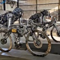Model pengendara sepeda besi animatronik dijual