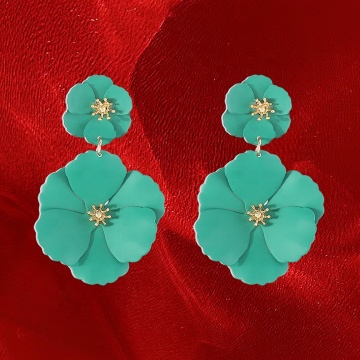Dada Hot che vende nuovi orecchini per borchie lunghe di fiore di moda