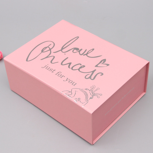 Boîte de rabat à emballage rose sur le logo argenté personnalisé