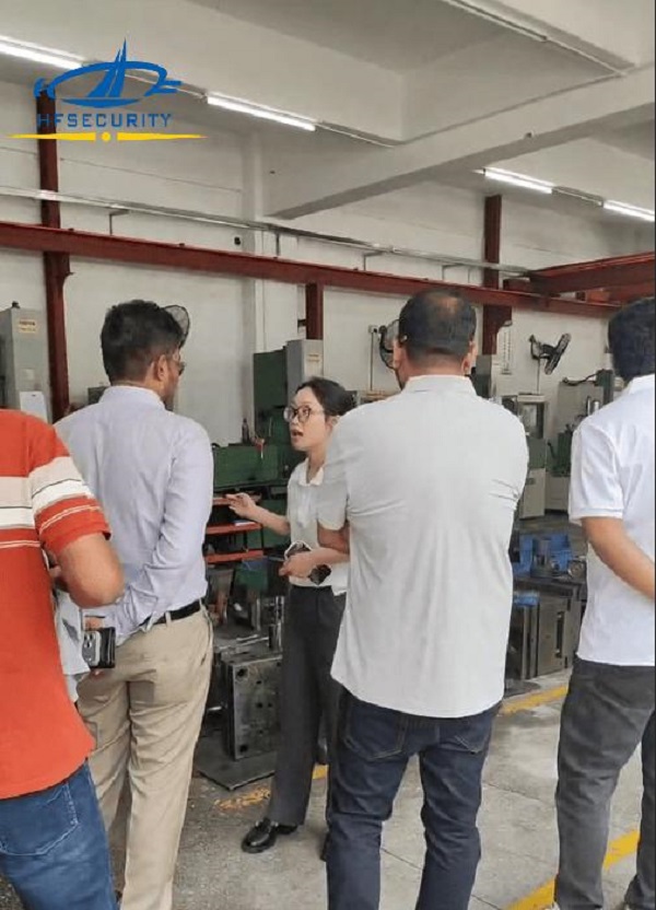 Bangladeshi Clients Visit HFSecurity Factory to Explore New Opportunities for Biometric Attendance and Access Control Cooperation
