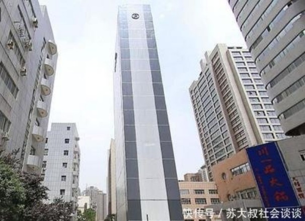 25 - story vertical lift tower parking system