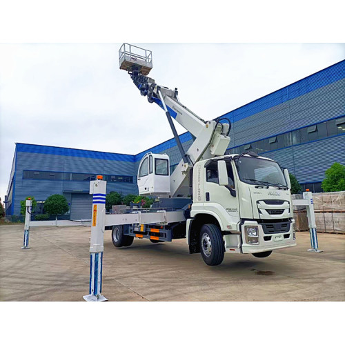 Isuzu 45 M Aer Buckte Truck