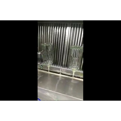 Automatic spray painting equipment for glass pot