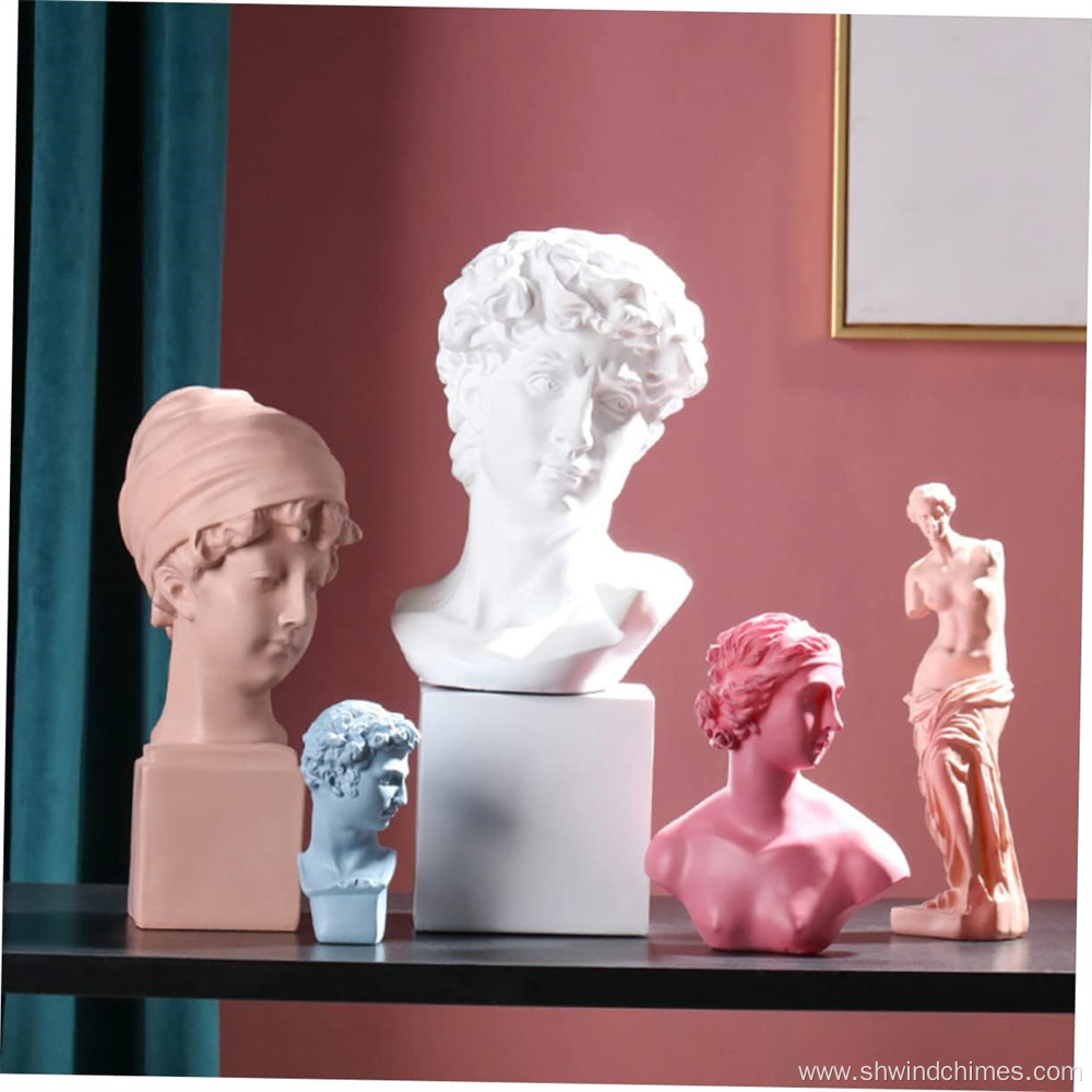 Plaster Statue of the Human Body for Home Decoration
