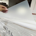 P & D plast transparent klara styva PVC-filmrullar