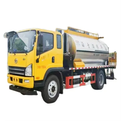 Asphalt Distributor Truck Price: Asphalt Spray Truck / Bitumen Tank Trucks for Sale