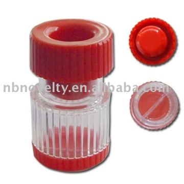 pill box with crush/cutter