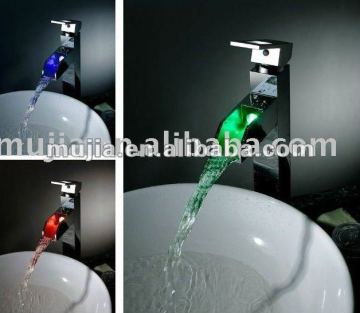 High body solid brass construction no battery led faucet