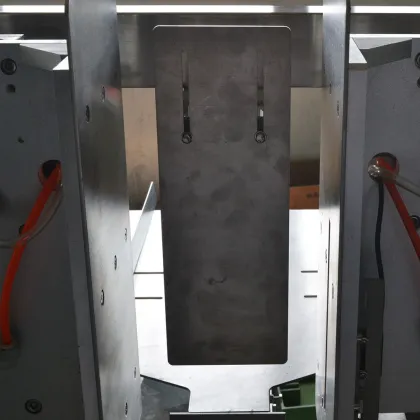 Automatic operation carton box sealing machine