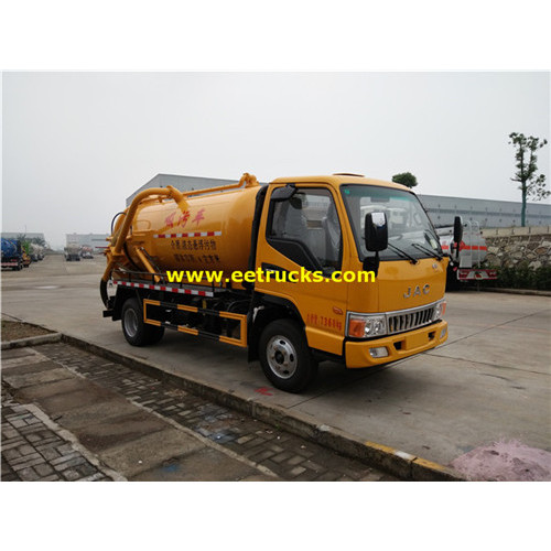 JAC 4000L Excrement Suction Tank Trucks