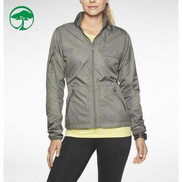 WOMEN\'S RUNNING JACKET