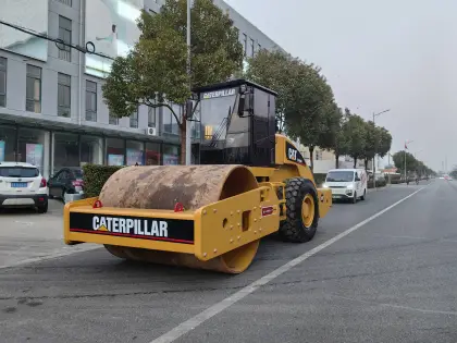 Caterpillar CS683 CS583 Road Roller Compactors for Sale