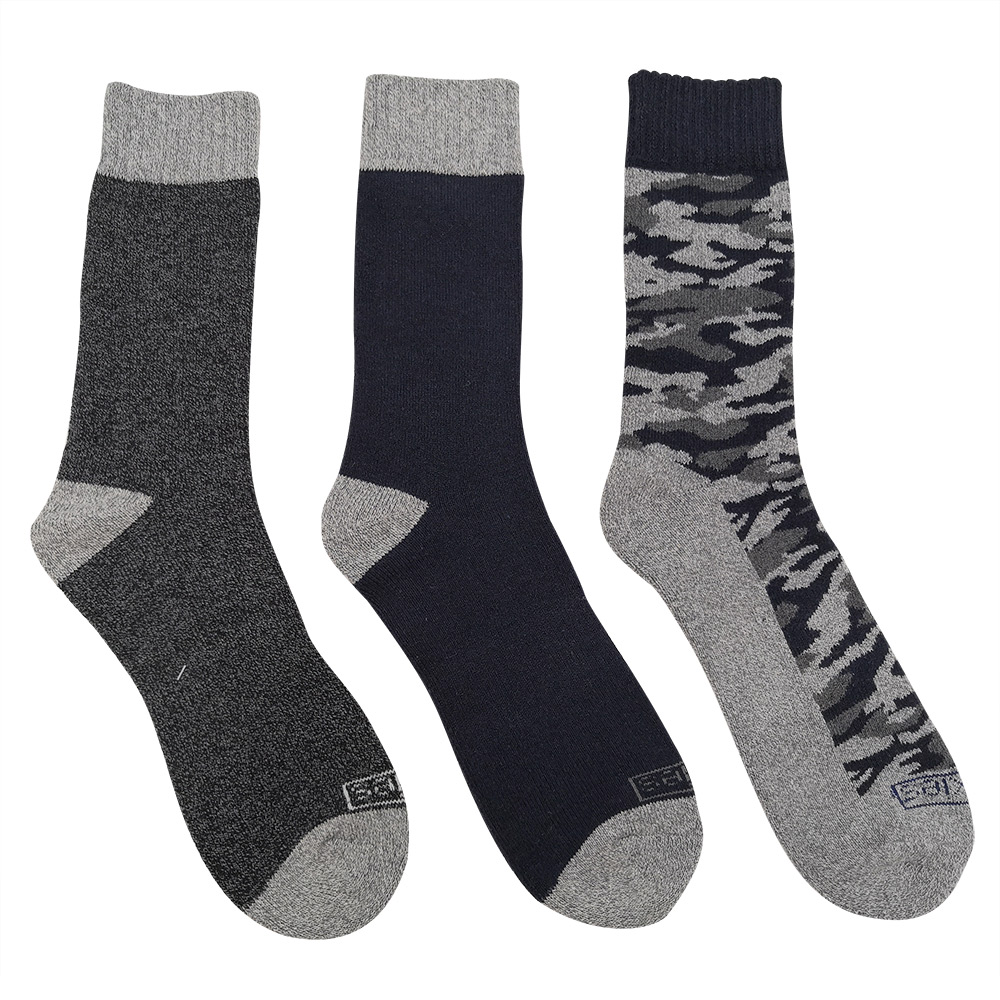 Individuell verschiedene Herrenarbeitsocken angepasst