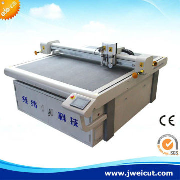 Jwei CNC cutting machine for corrugated cardboard