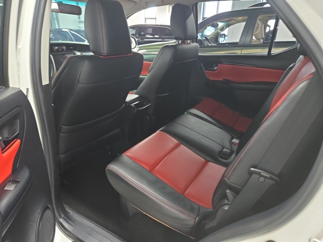 Toyota 2016 Model,Middle East Specification