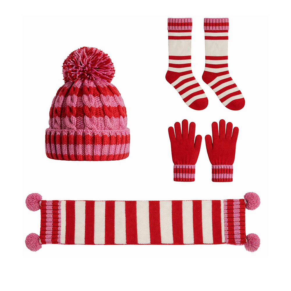Knitted hat T37-X