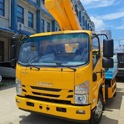 CLW group Isuzu 33 meter lift truck