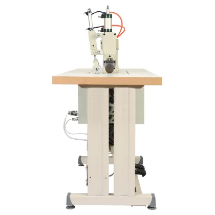 Ultrasonic welding machine equipment