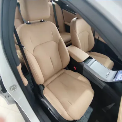Geely Galaxy L7 1.5T Hybrid Electric SUV