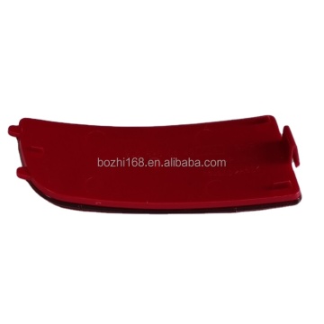 Reflector del paraurti posteriore delle vendite dirette in fabbrica a destra 9068260140 per il veicolo commerciale Mercedes Benz Lineaus Sprinter RC