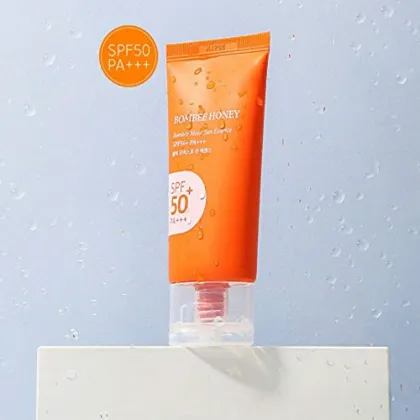 sample free hydrating spf50 invisible sunscreen lotion