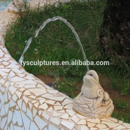 Hot sale small stone frog garden art marble frog water fountain