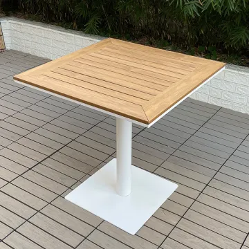 Modern Outdoor Cafe Furniture: Metal Tables and Plastic Wood Chairs for Restaurant Balconies