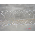 BTO-22 Hot mergulhado galvanizado Concertina Razor Wire Mesh