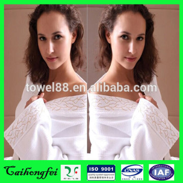 China factory customized spa and hotel waffle bathrobe