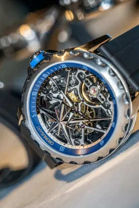 Men's Stainless Steel Tourbillon Watch with Peacock Tourbillon Movement, Unisex Cow Leather Strap, Round Sapphire Crystal Dial Pointer