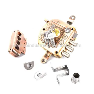 Cross key lock security lock closed in 3 directions