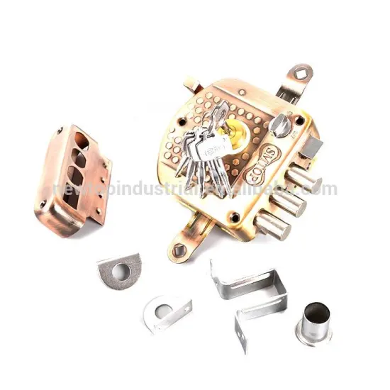 Cross key lock security lock closed in 3 directions