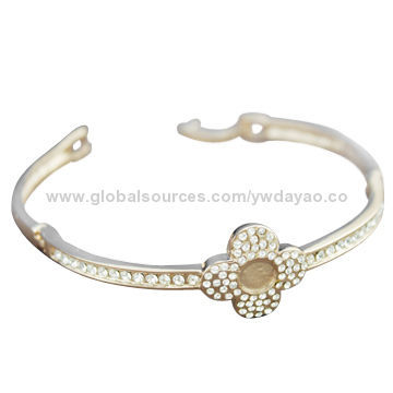 Summer New Imitation Gold Chain Hand Crystal Bracelet, FashionableNew