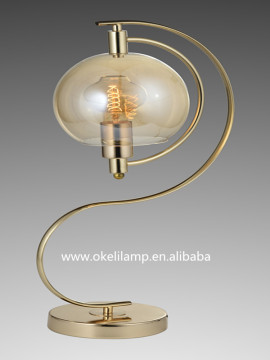 Hot selling home decoration luxury metal glass gold tall floor bedside table lamp
